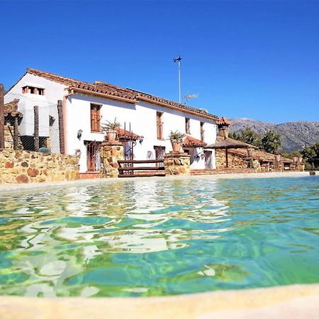 Lovely Home In Cortes De La Frontera With Kitchen Exterior foto